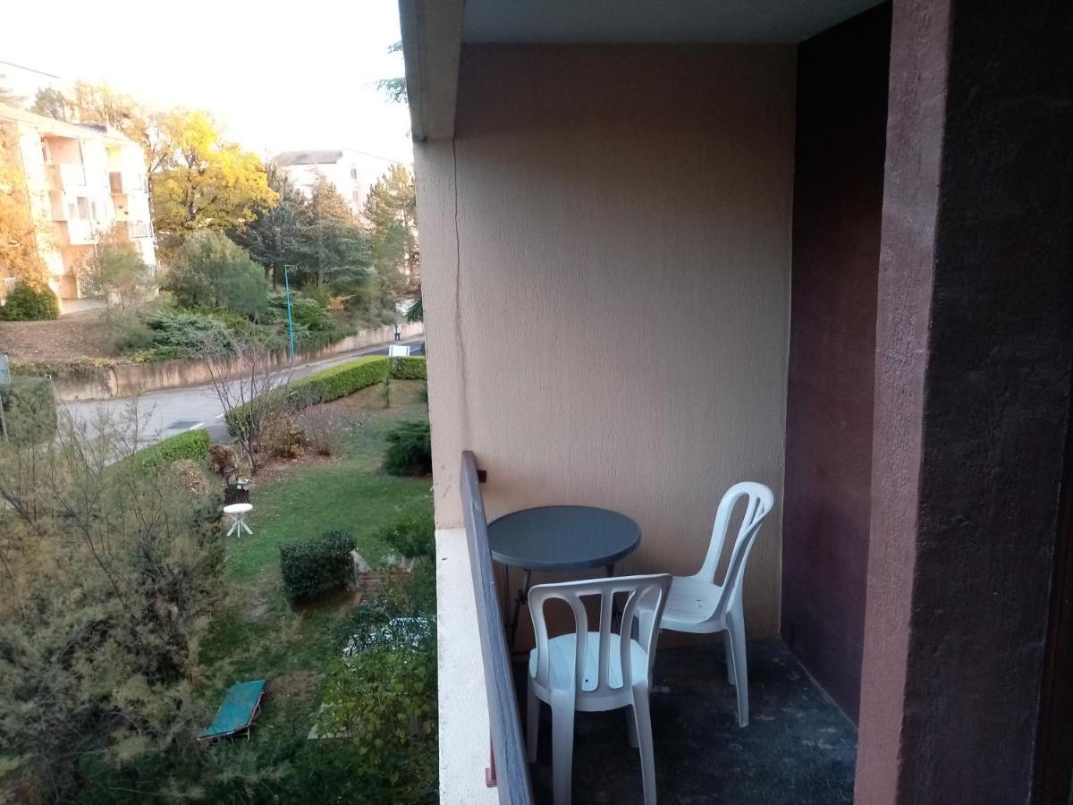 Studio "Le Rigaou" Gréoux-les-Bains Buitenkant foto